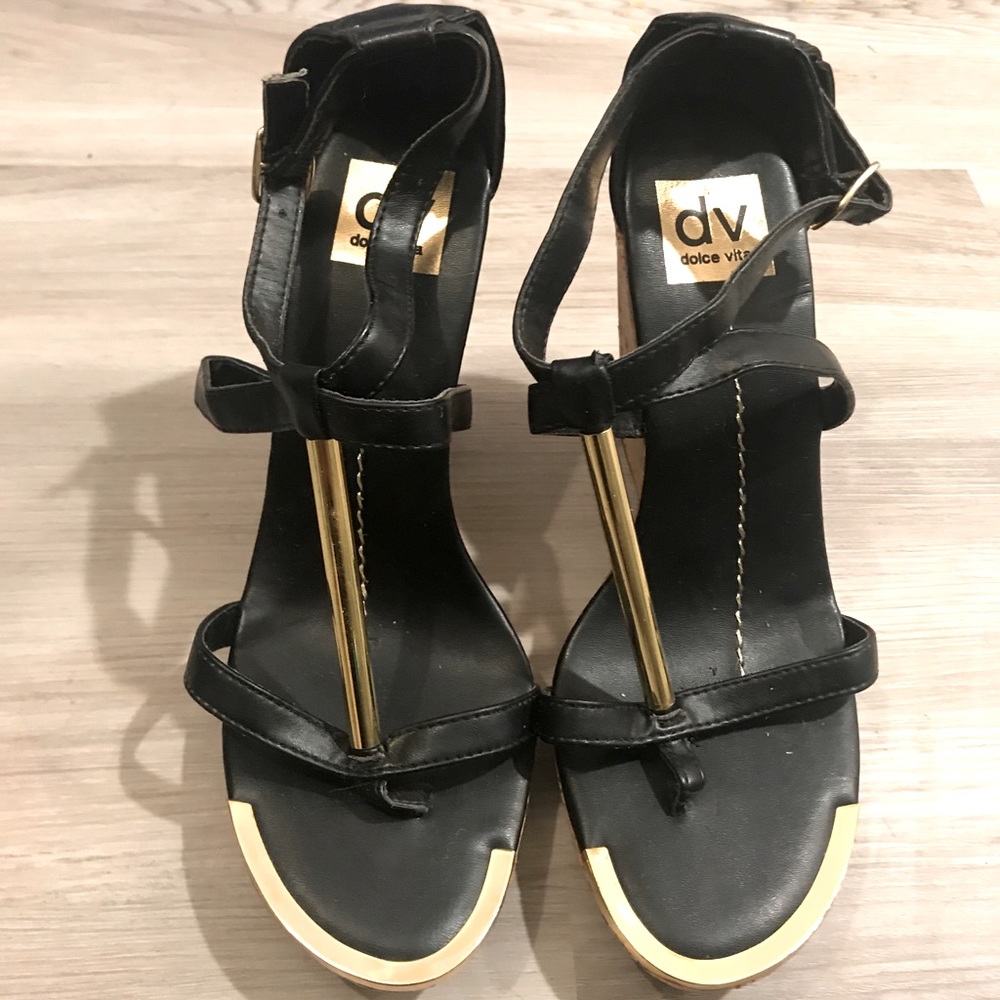 New! DV Dolce Vita Heels
